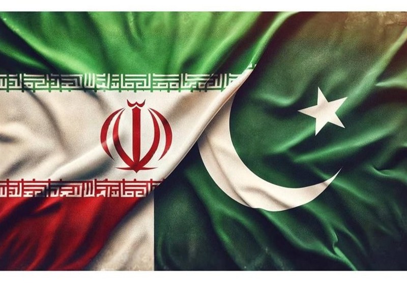 دیدار تیم مذاکره کننده ایران با فرمانده ارتش پاکستان