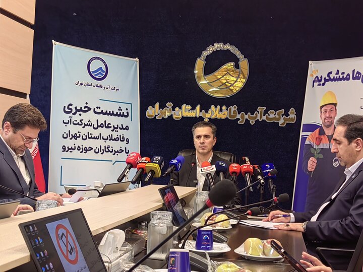 نصب مخازن اضطراری آب در تهران