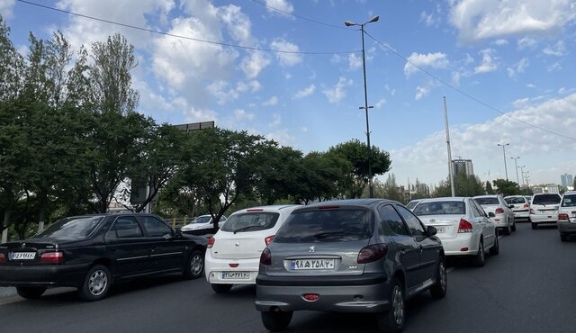 ترافیک در برخی معابر پایتخت با بازگشت مسافران نوروزی