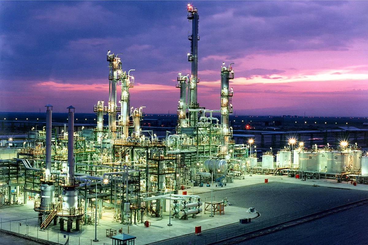 انحصار و بنگاه‌داری دولت؛ سدّ راه بخش خصوصی