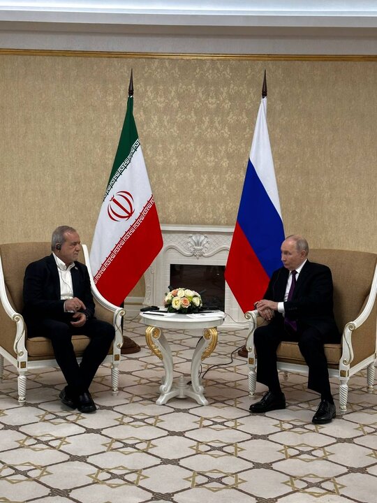 دیدار پزشکیان و پوتین در ترکمنستان