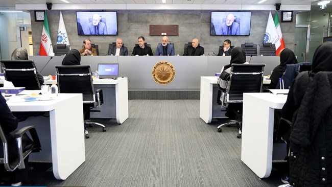 مطالبه‌گری با مطالعه و خلق محتوای علمی