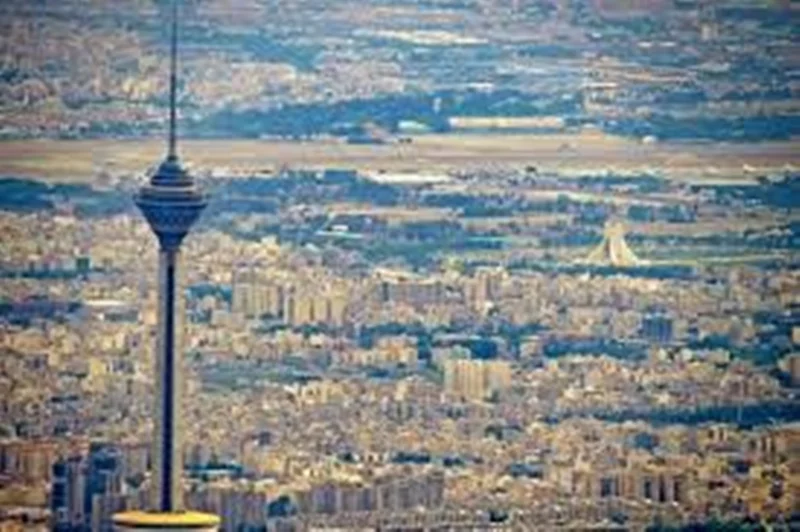 واقعیتِ بحرانهای تهران و رؤیای انتقالِ پایتخت