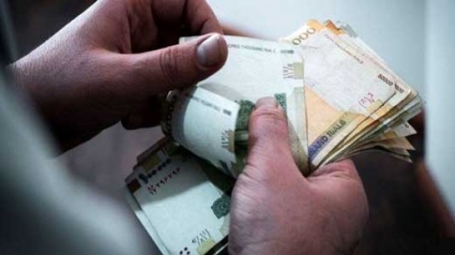 بار تورم و دلار بر دوش معیشت کارگران