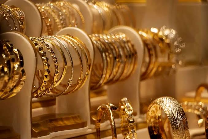 قیمت طلا امروز شنبه ۱۷ مرداد ۱۴۰۵؛ هر گرم طلای ۱۸ عیار چند شد؟