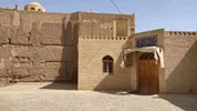 ابنیه تاریخی زواره در پی زلزله شب گذشته آسیب دید