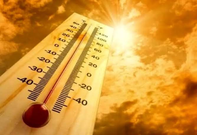 هشدار هواشناسی تهران؛ ماندگاری هوای گرم، باد شدید و گردوخاک تا پایان هفته