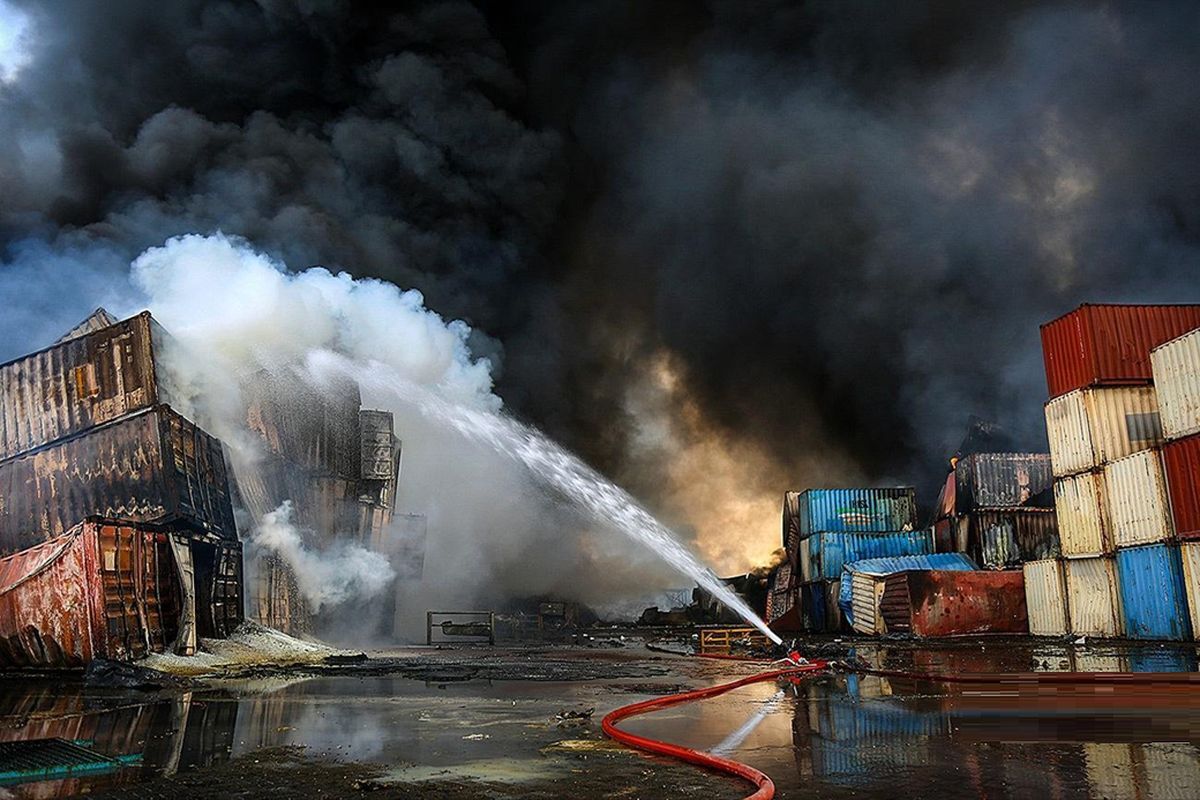 پرداخت  ۳ هزار و ۳۳۰ میلیارد تومان به خسارت دیدگان حادثه بندر شهید رجایی