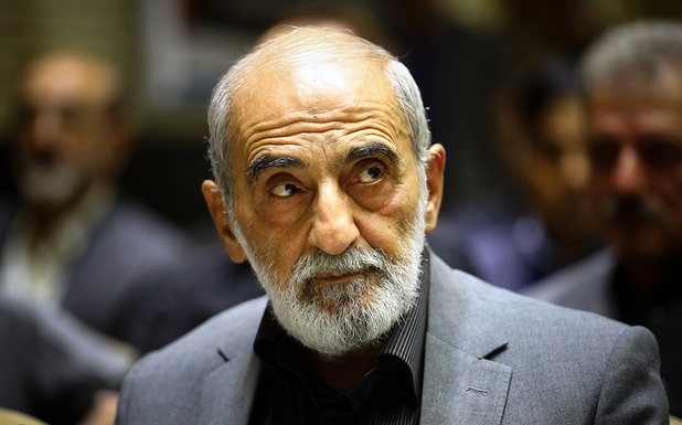 شریعتمداری: حضور ایران در معاهده NPT حاکمیت ملی ما را به خطر انداخته یا آمریکا؟