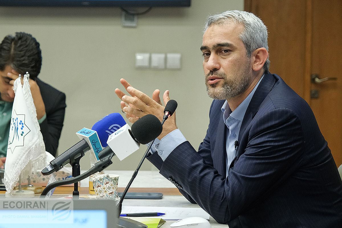 مدنی‌زاده وزیر پیشنهادی اقتصاد شد