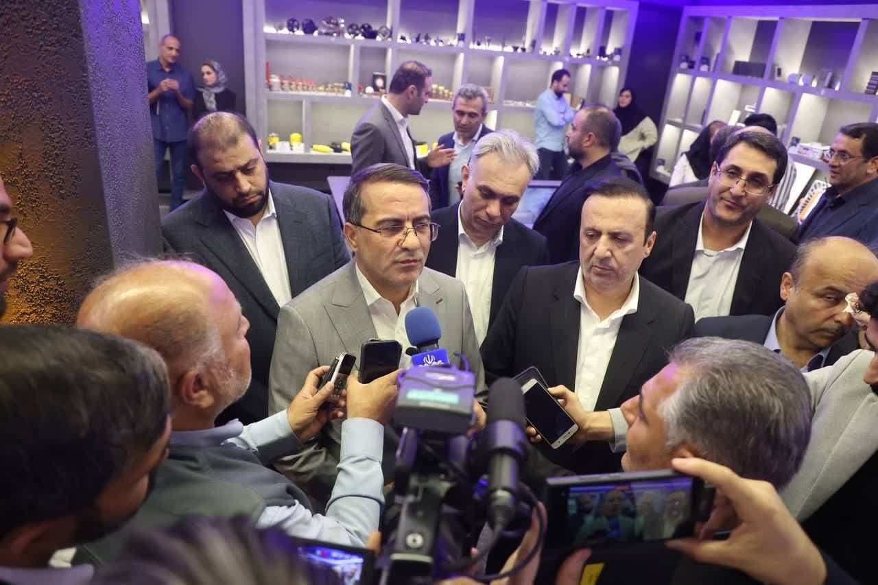 دولت چهاردهم تربیت 500 مدیر جوان را در اولویت قرار داد