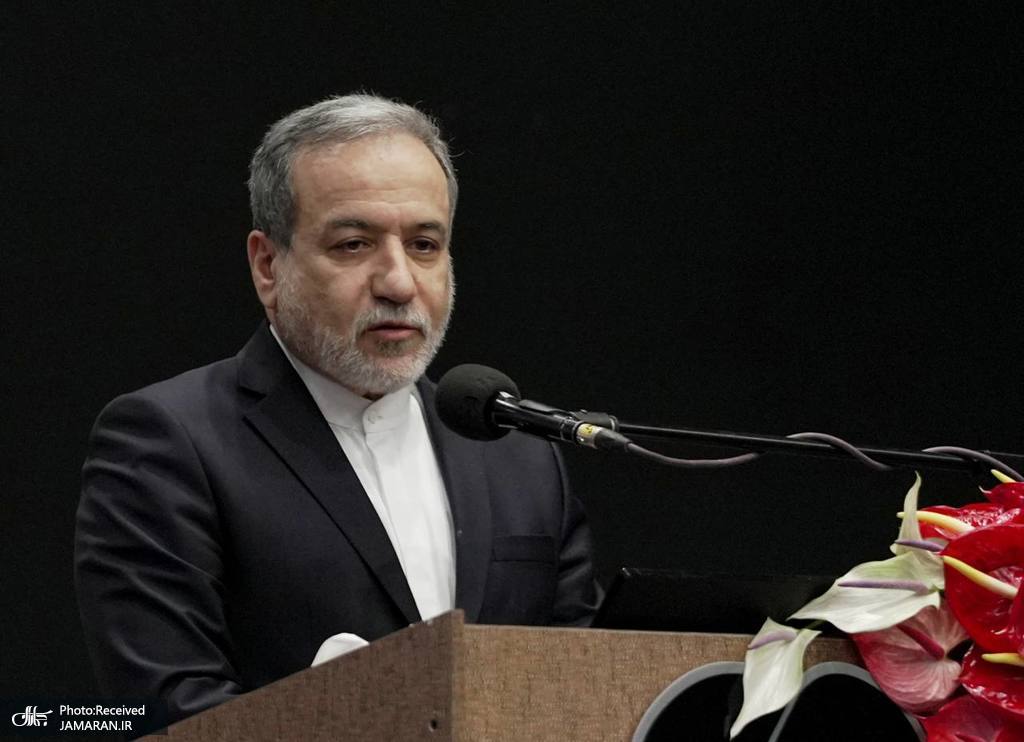 عراقچی: دشمن به‌دنبال نارضایتی اقتصادی است / از این بحران هم عبور می‌کنیم