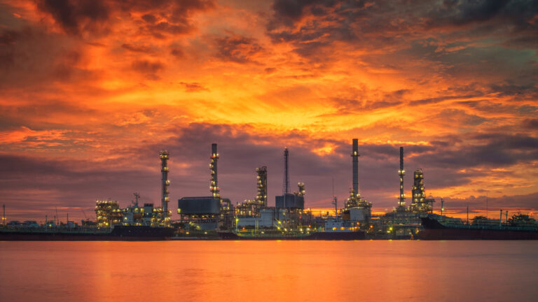 طلای سیاه در آیینه تحولات کارائیب