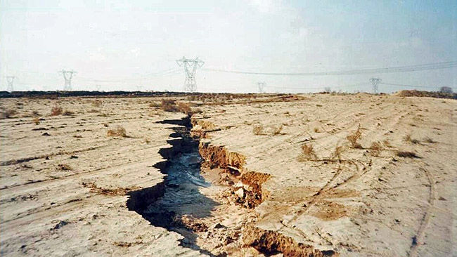 پدیده فرونشست: ۳۰ استان ایران درگیر تغییر اقلیم