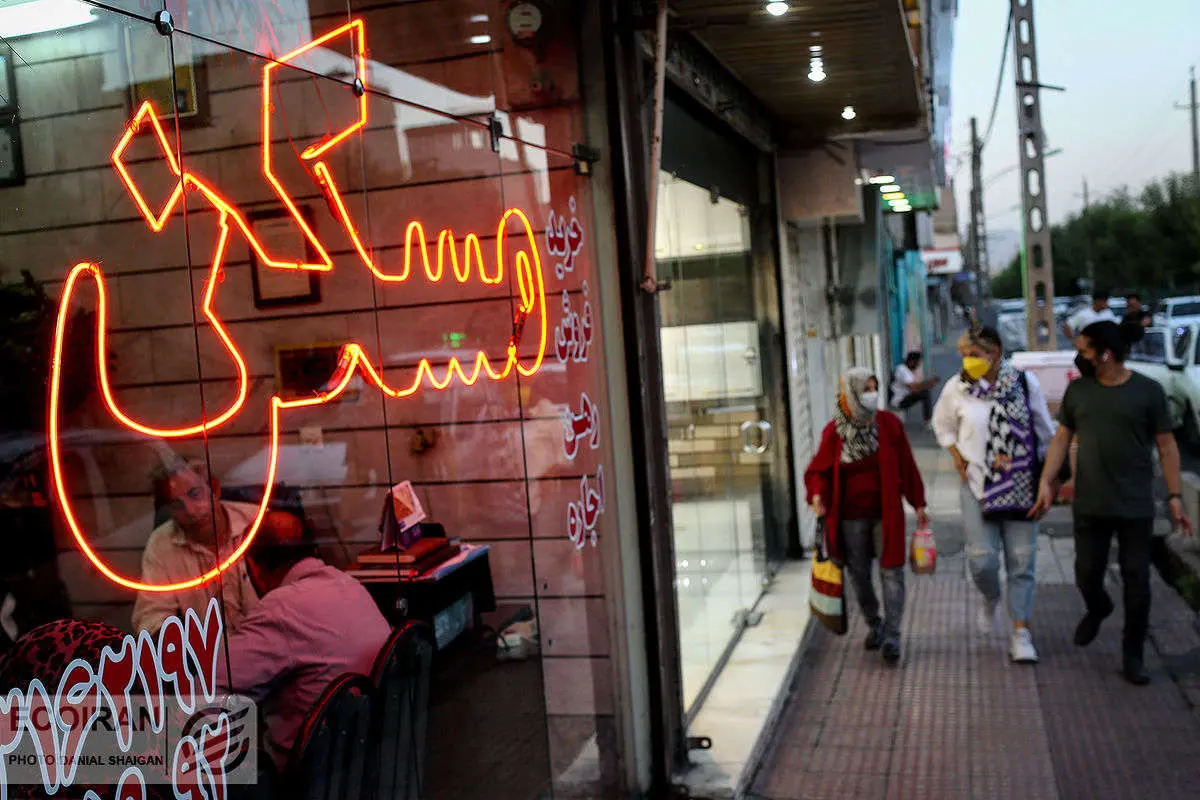 مسکن از دلار جا ماند!