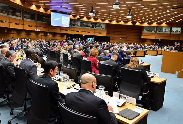 ادعای تروئیکا و آمریکا: تهران باید بدون تأخیر موضوعات پادمانی را رفع کند