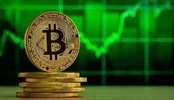 قیمت بیت‌کوین امروز ۲۴ مرداد؛ اتریوم و سولانا چند دلار شدند؟