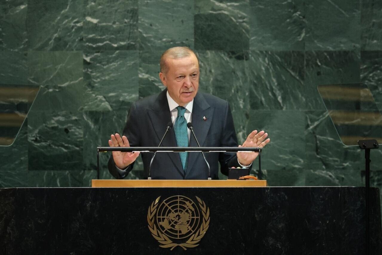 اردوغان با نقد حق وتو در ساختار سازمان ملل گفت: جهان امروز به‌جای دیوارهای جدید، به پل‌های جدید نیاز دارد