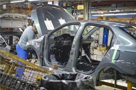 تورم 30 درصدی خودروسازان