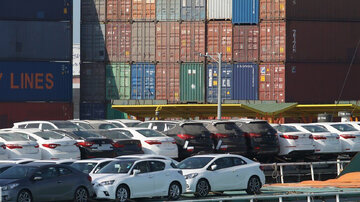 گرانی عجیب خودروهای وارداتی