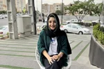 گفت‌وگوی آسیا با نیوشا عسکریان، فعال حوزۀ زبان فارسی در اینستاگرام؛ زبان فارسی و دغدغۀ نسل جوان ایرانی