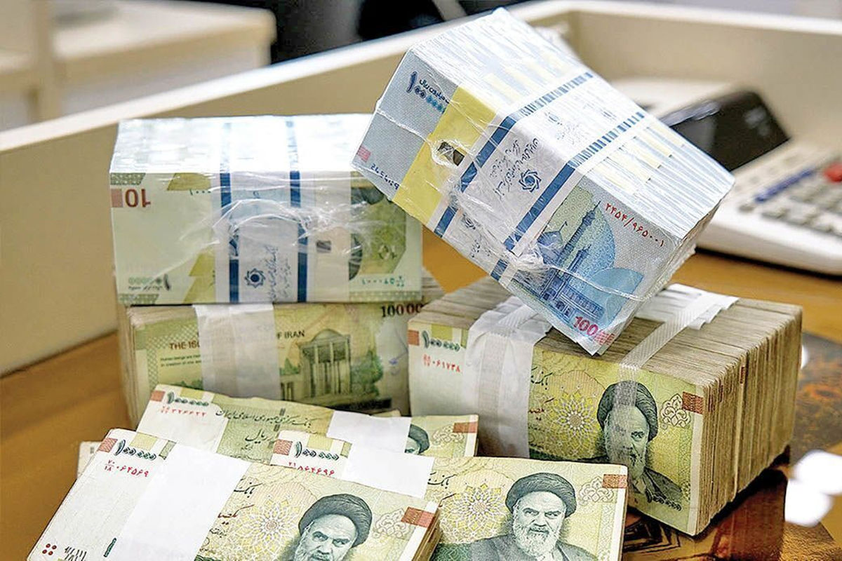 جمع‌آوری ۱۰.۵ میلیارد قطعه اسکناس قدیمی در دستور کار بانک مرکزی