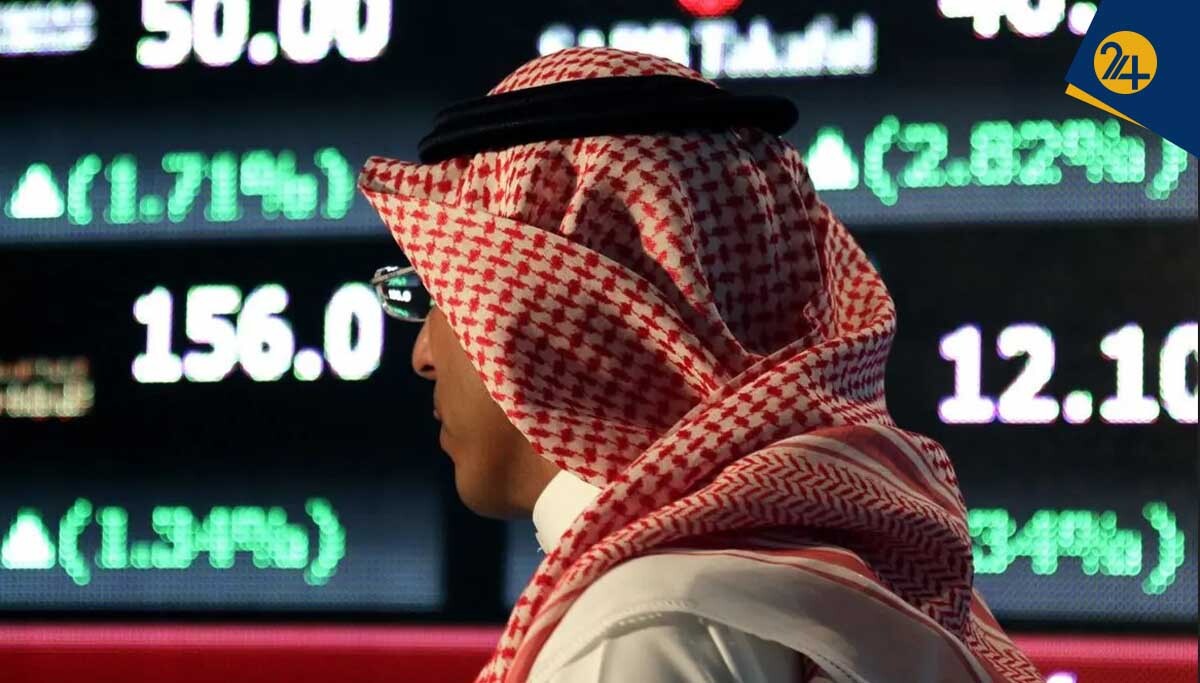 کشور‌های عربی در سال ۲۰۲۵ چقدر به کارمندان خود حقوق می‌دهند؟